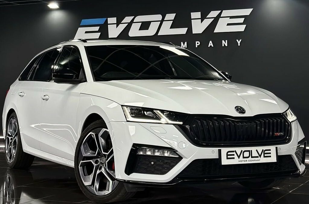 Skoda Octavia 2L Vrs White