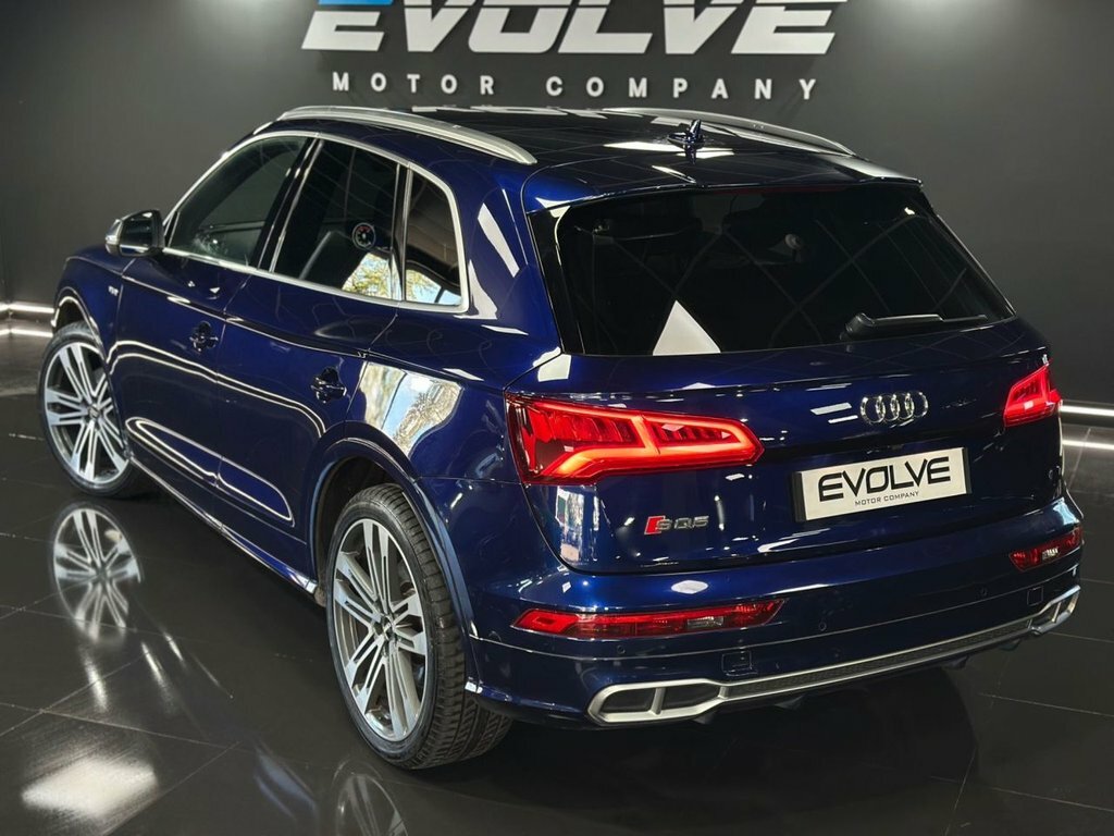 Audi SQ5 3L Null Black #9