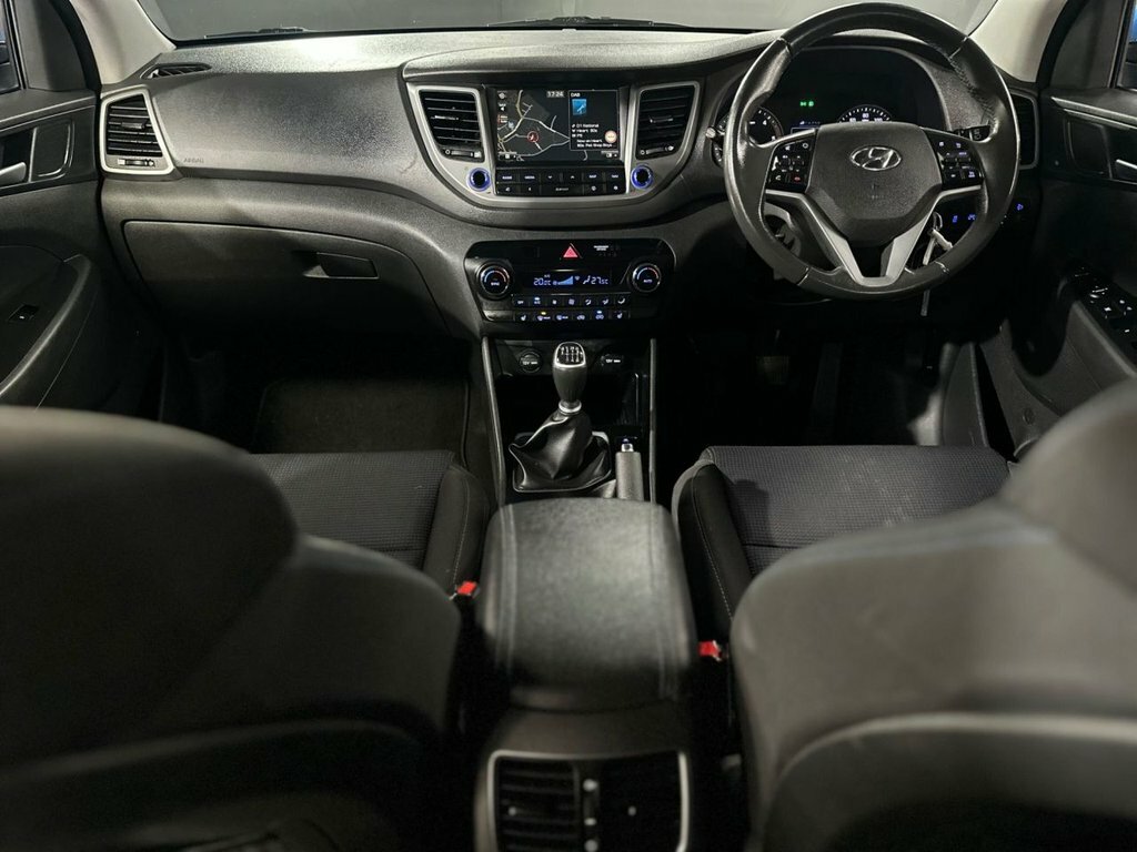 Hyundai Tucson 1.7L Se Nav Blue #3