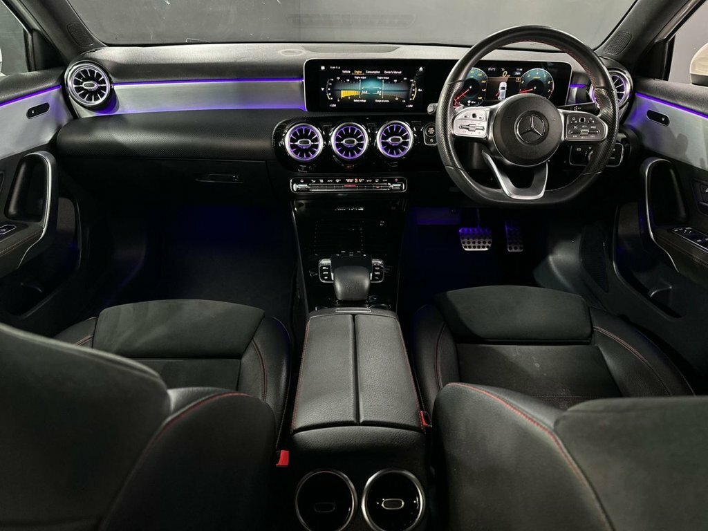 Mercedes-Benz A Class 1.3L Amg Line White #3