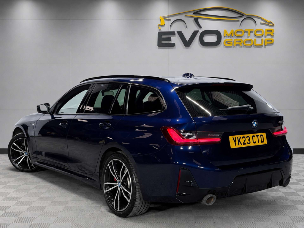BMW 3 Series M Sport YK23CTD #2