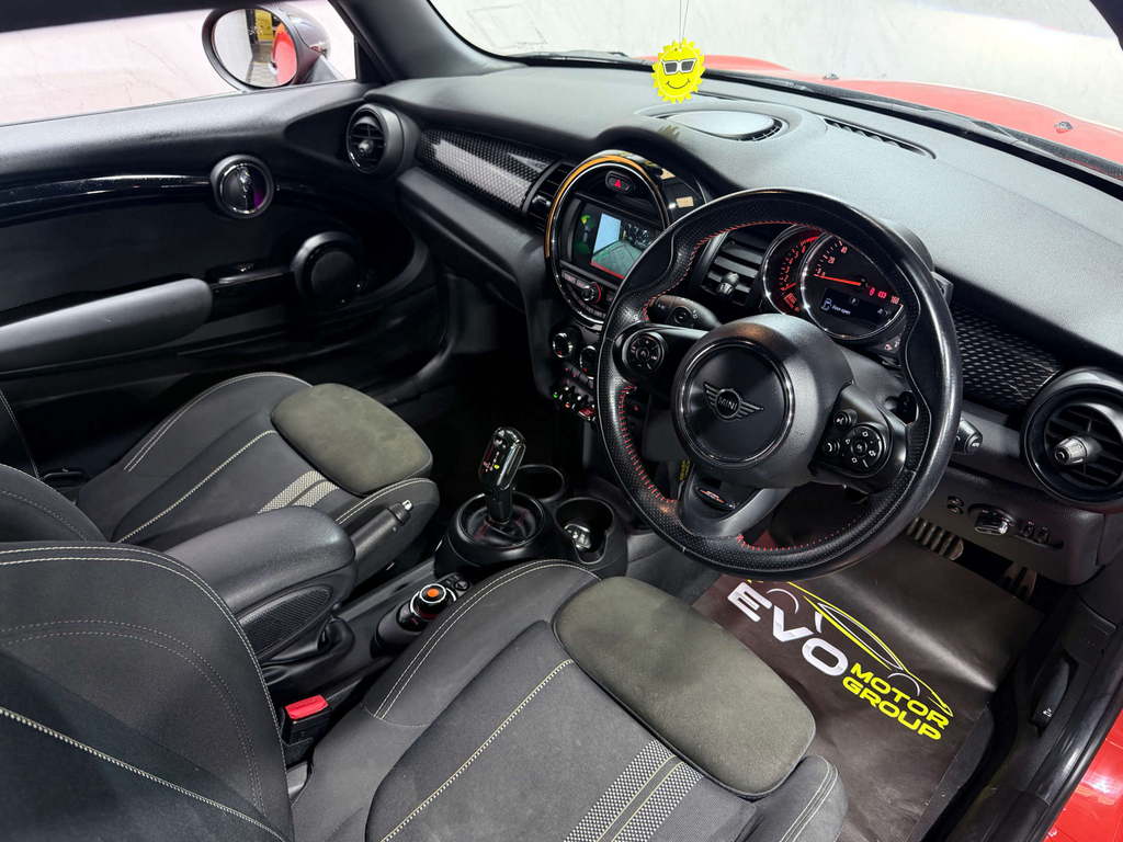 Mini Hatch Cooper S Sport DL68HWZ Orange #3