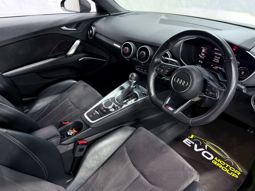 Audi TT S Line Tfsi Quattro 4Wd #3