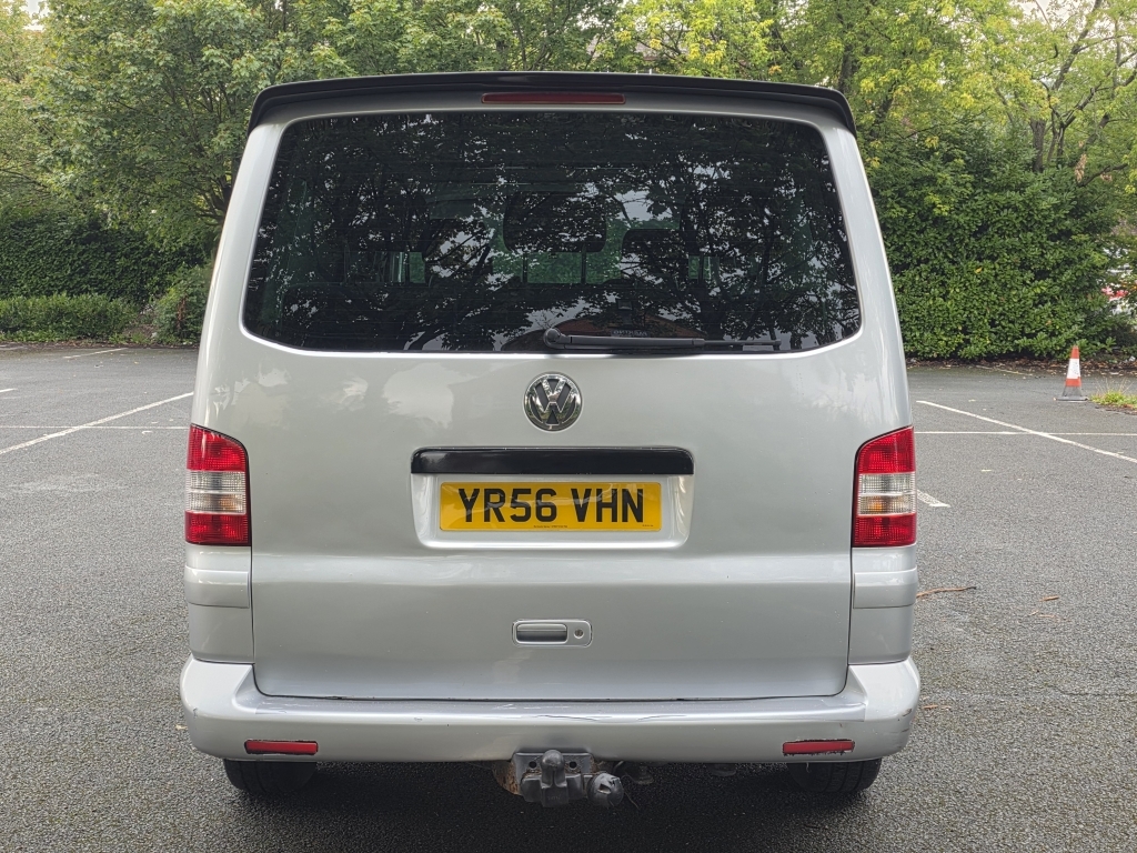 Volkswagen Caravelle Mpv Black #8