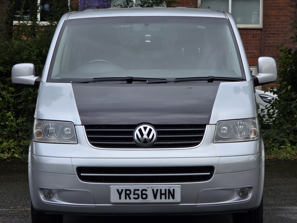 Volkswagen Caravelle Mpv Black #7
