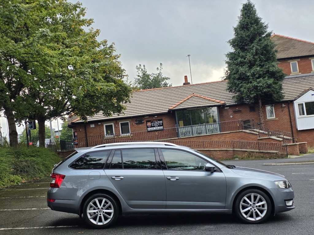 Skoda Octavia 2.0 Elegance Tdi Grey #3