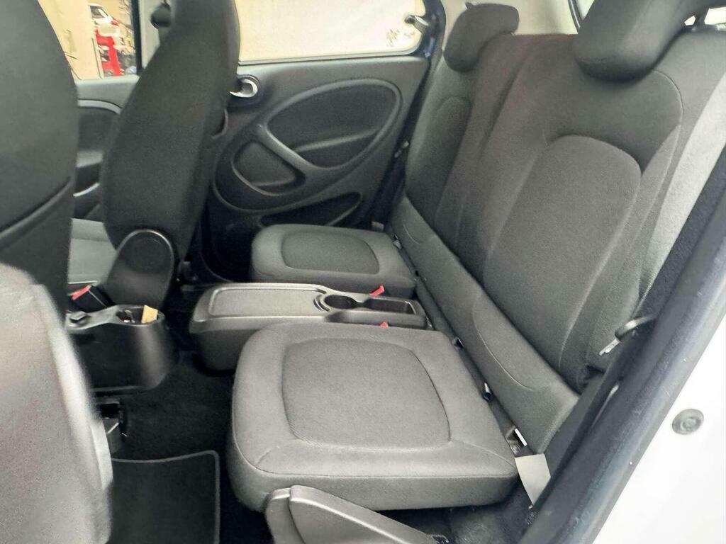Smart Forfour Hatchback Black #11