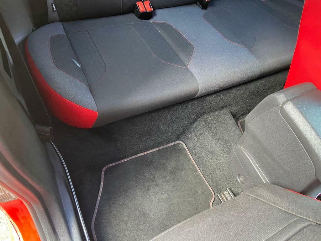 Ford Fiesta Zetec Red #14