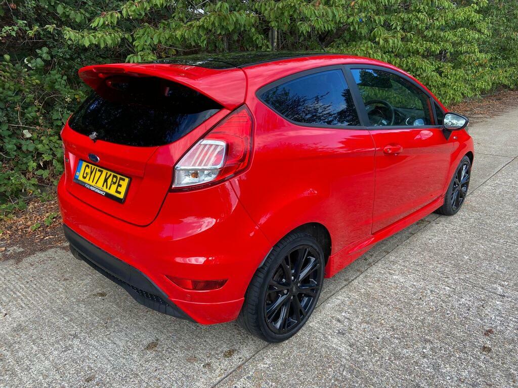 Ford Fiesta Zetec Red #7