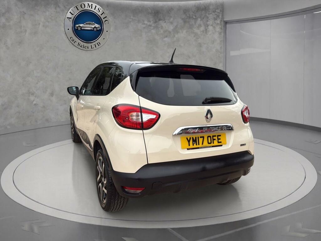 Renault Captur Dynamique S Nav White #4