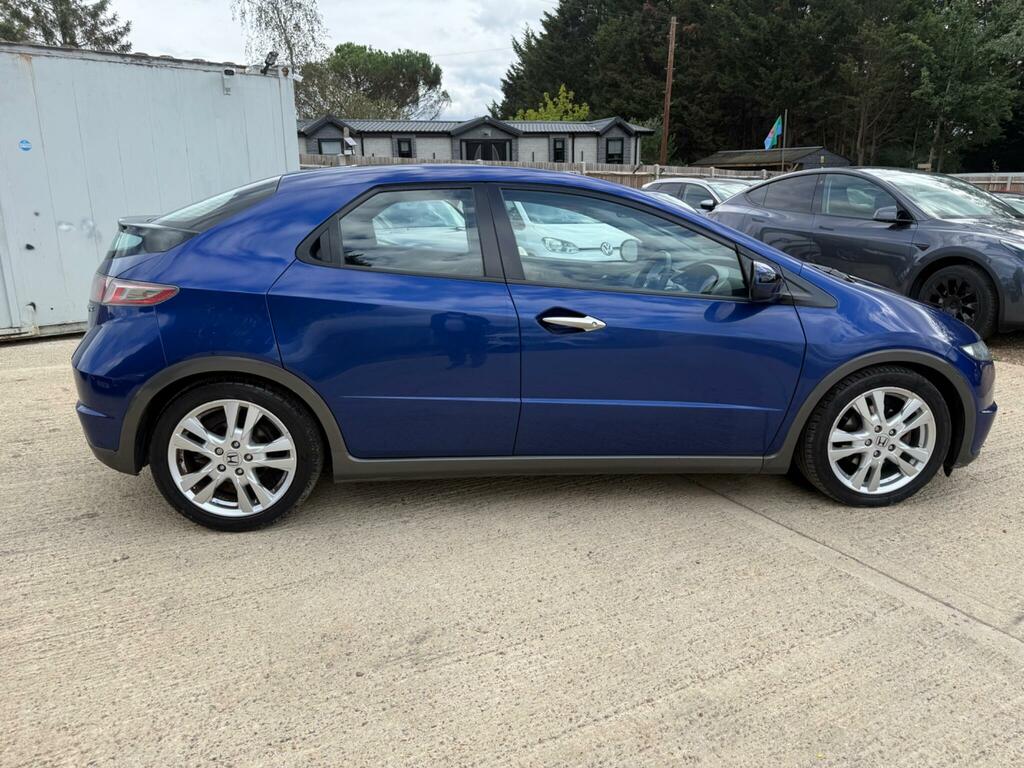 Honda Civic Hatchback Black #13