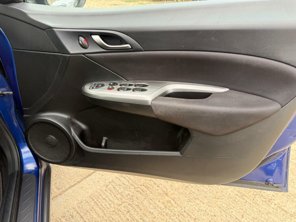 Honda Civic Hatchback Black #16
