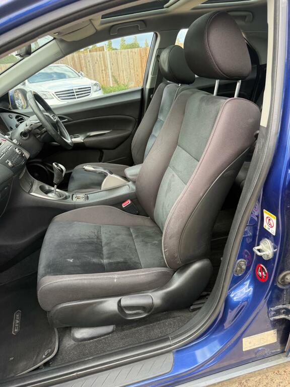 Honda Civic Hatchback Black #28