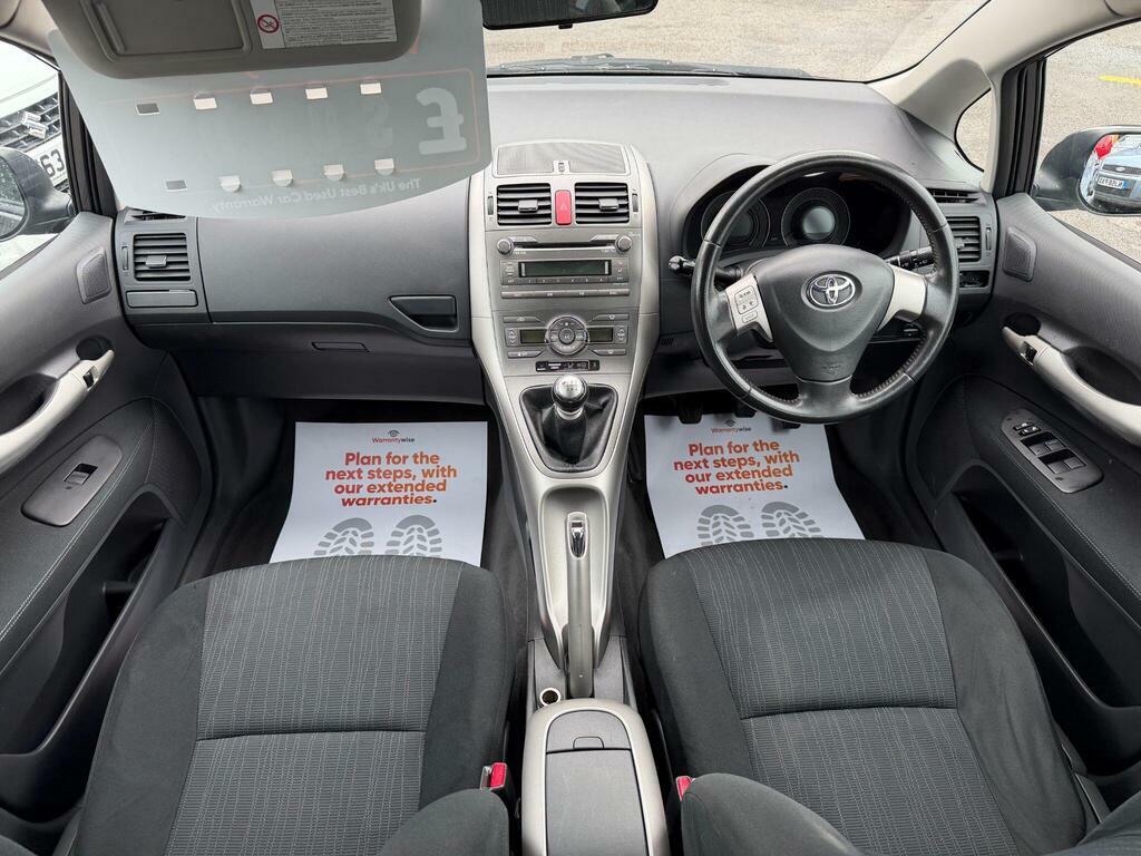 Toyota Auris 1.6 V-matic Tr Grey #3