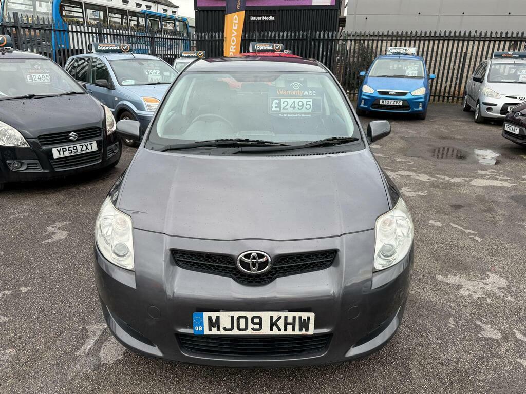 Toyota Auris 1.6 V-matic Tr Grey #2