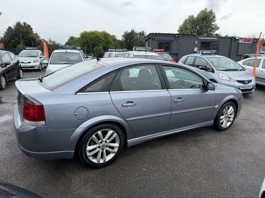 Vauxhall Vectra Silver #7