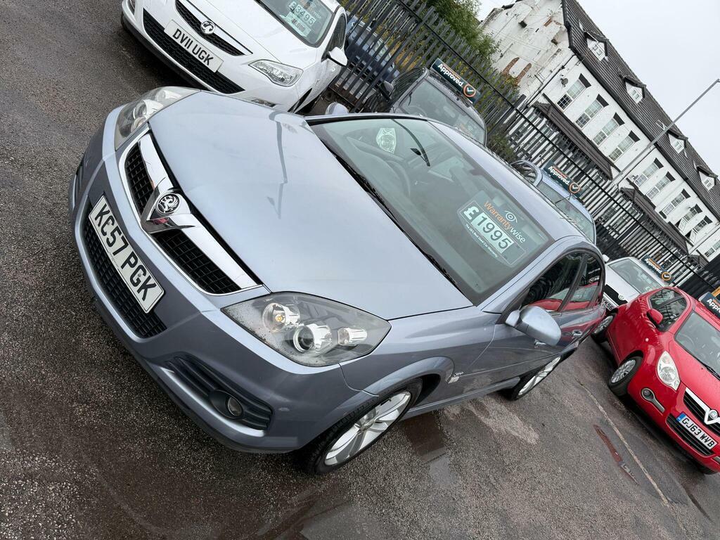 Vauxhall Vectra Silver #10