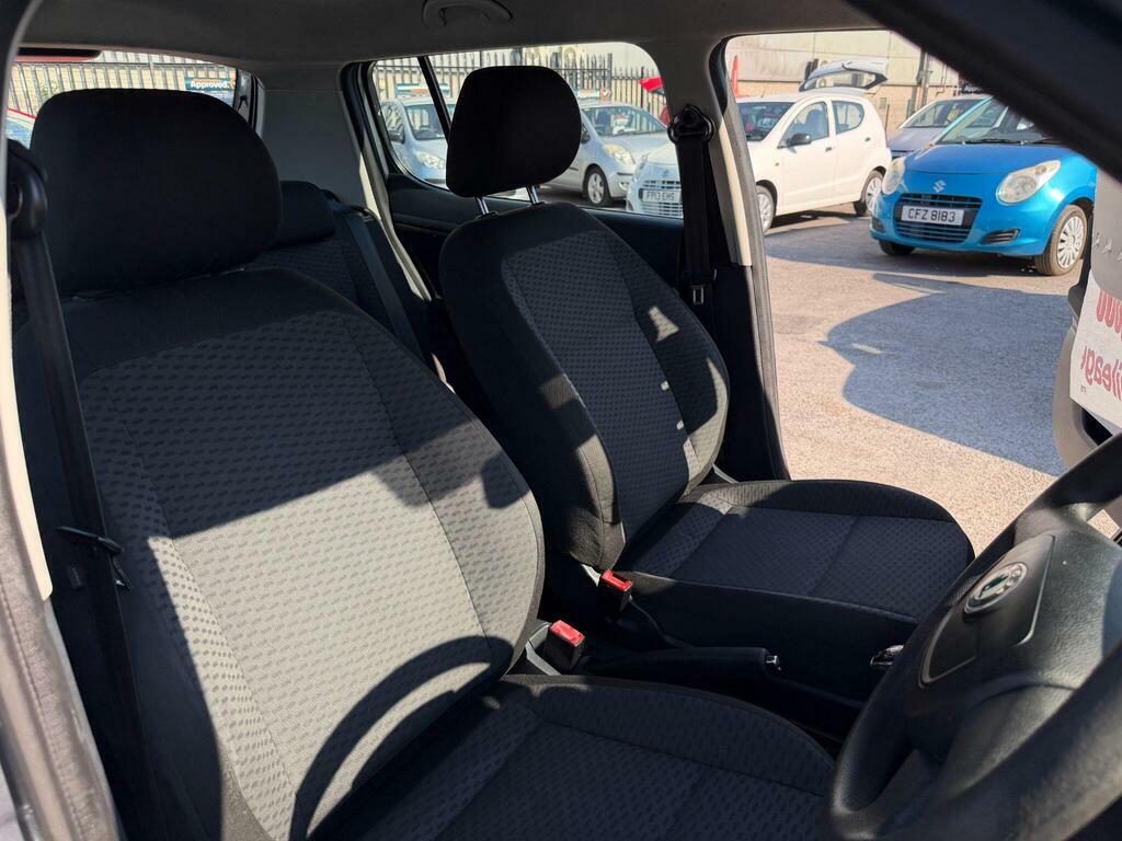 Skoda Fabia Hatchback Black #26