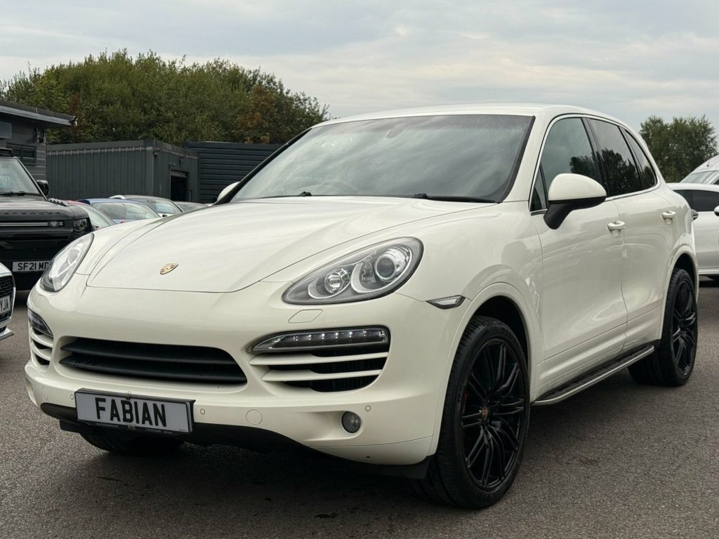 Porsche Cayenne Icon DAZ6054 White #3