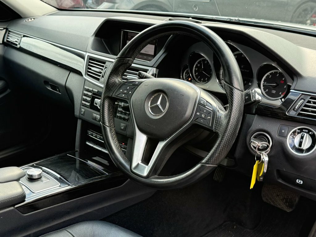 Mercedes-Benz E Class 2.1 E250 Silver #12
