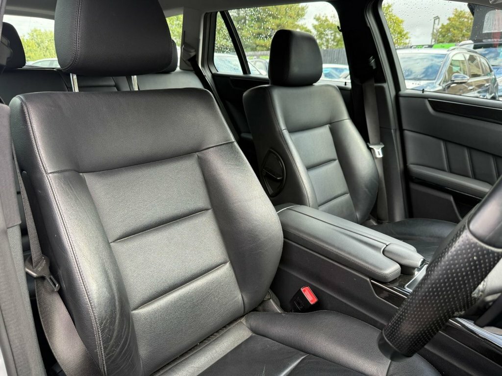 Mercedes-Benz E Class 2.1 E250 Silver #13