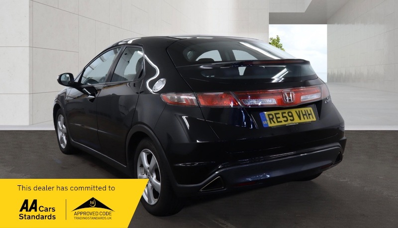Honda Civic 1.8 I-vtec Se Hatchback Black #3