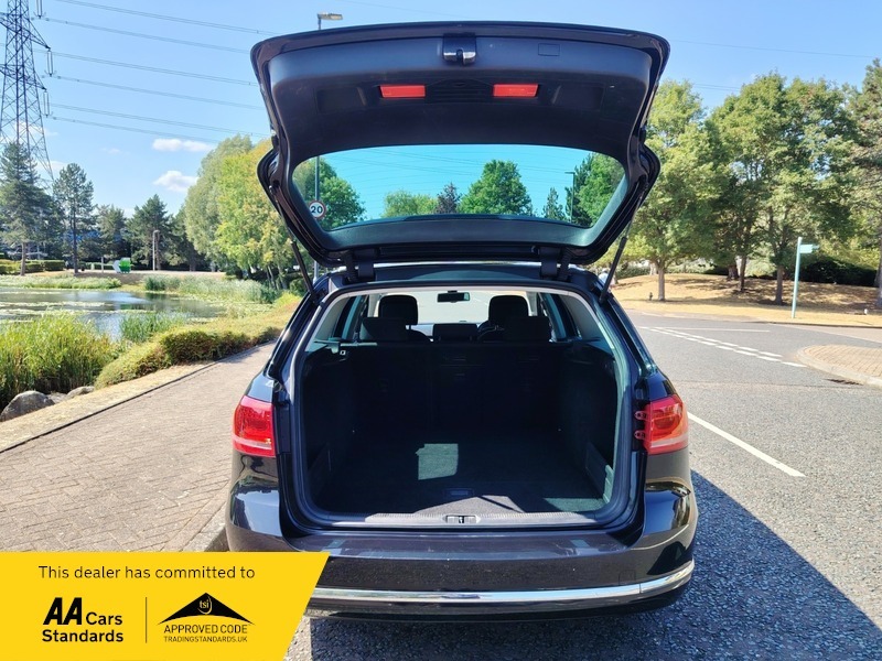 Volkswagen Passat Executive #7