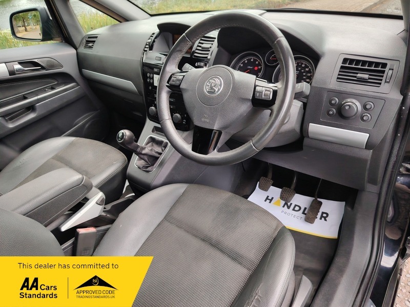 Vauxhall Zafira Design Silver #21