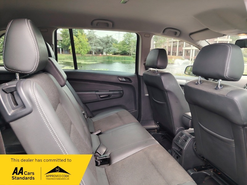 Vauxhall Zafira Design Silver #23