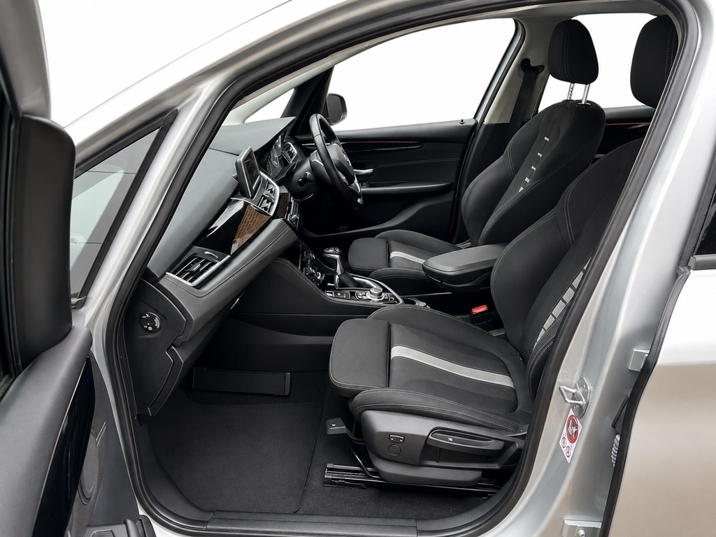 BMW 2 Series Active Tourer 218D Sport U438 Ulez Silver