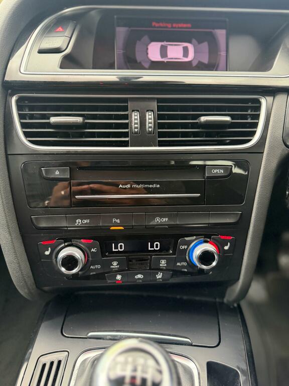 Audi A4 Saloon 2.0 White #28