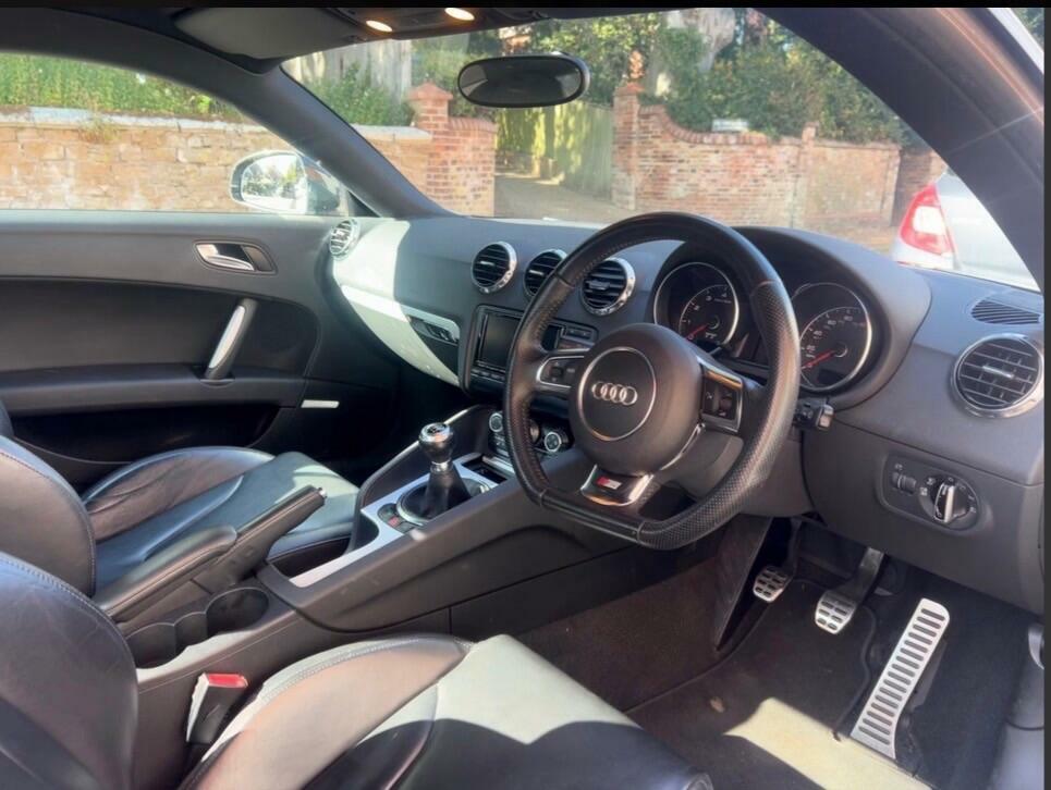Audi TT Black Edition Grey #5