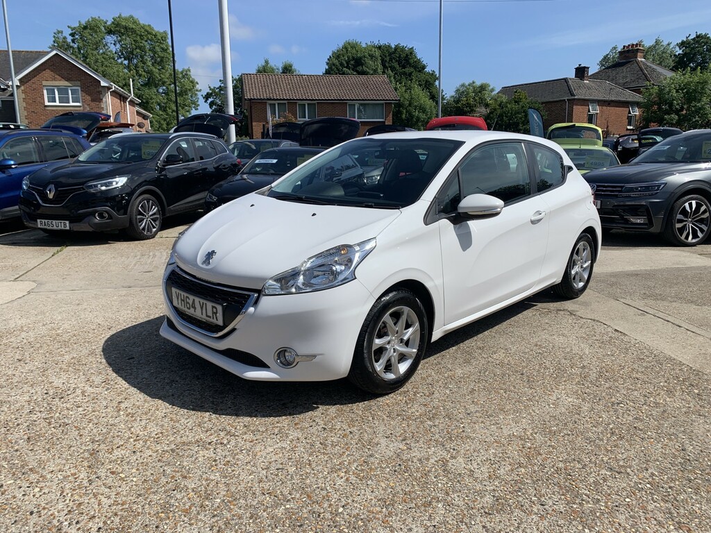 Peugeot 208 Hatchback 1.0 Vti Puretech Active 2014 White #4