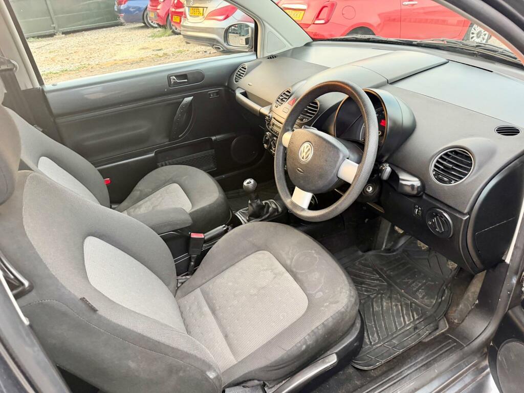 Volkswagen Beetle Hatchback White #23