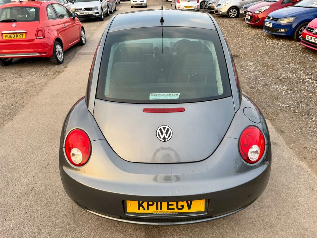 Volkswagen Beetle Hatchback White #11