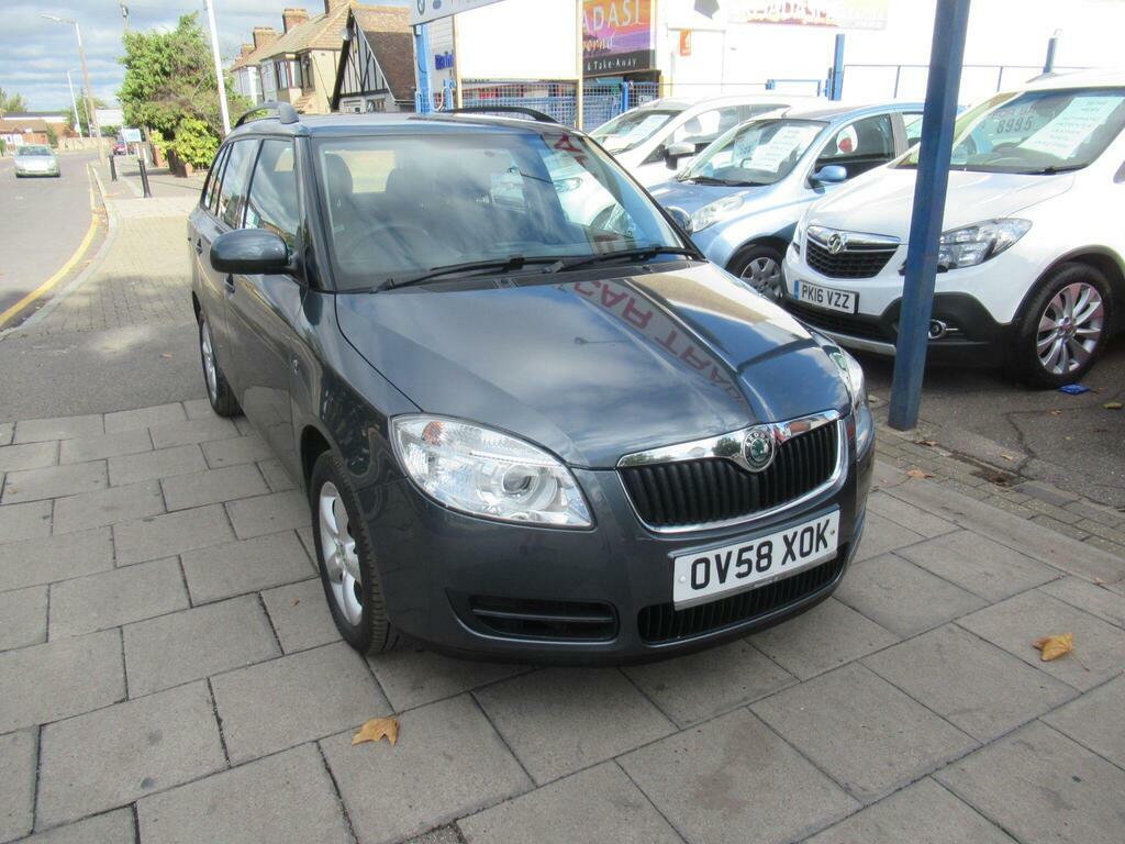 Skoda Fabia 1.6 16V 2 Tiptronic Grey #5