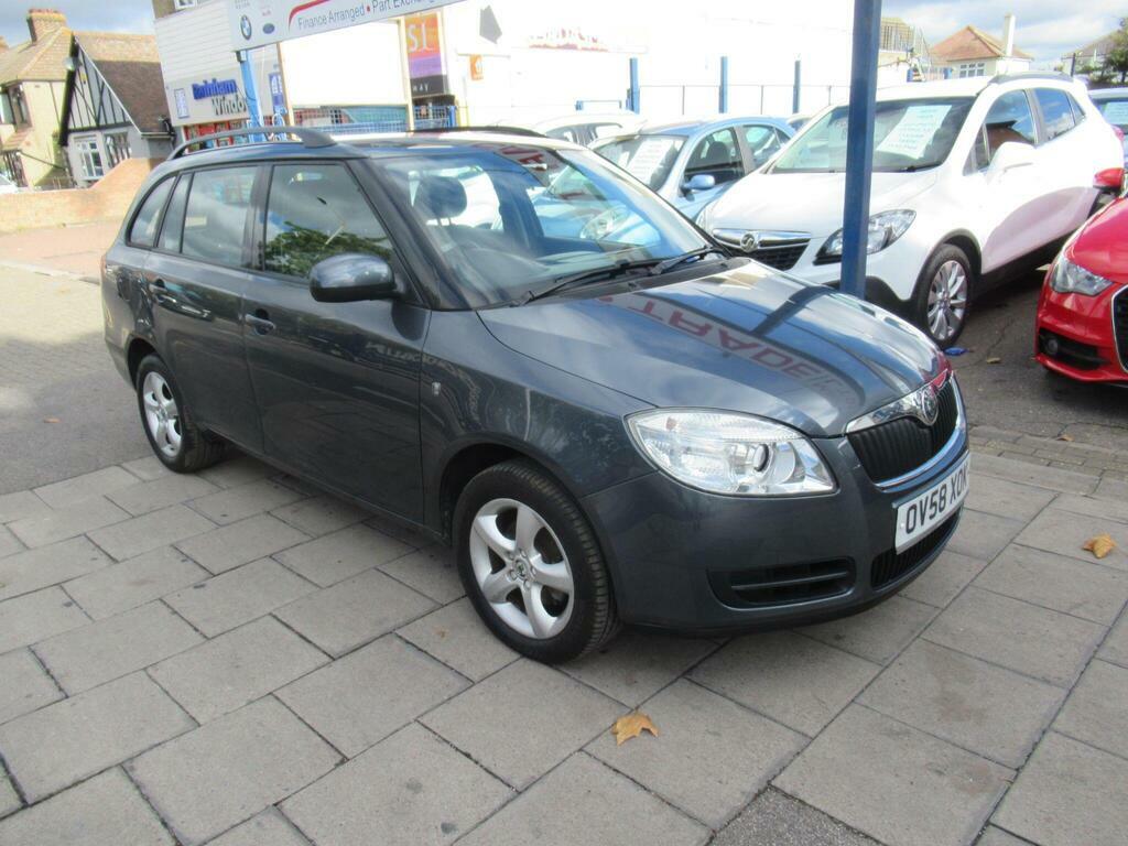 Skoda Fabia 1.6 16V 2 Tiptronic Grey #4