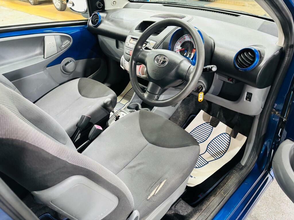 Toyota Aygo Hatchback  #9