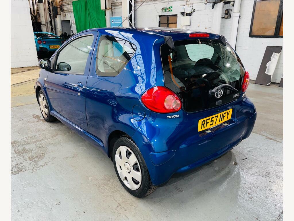 Toyota Aygo Hatchback  #6