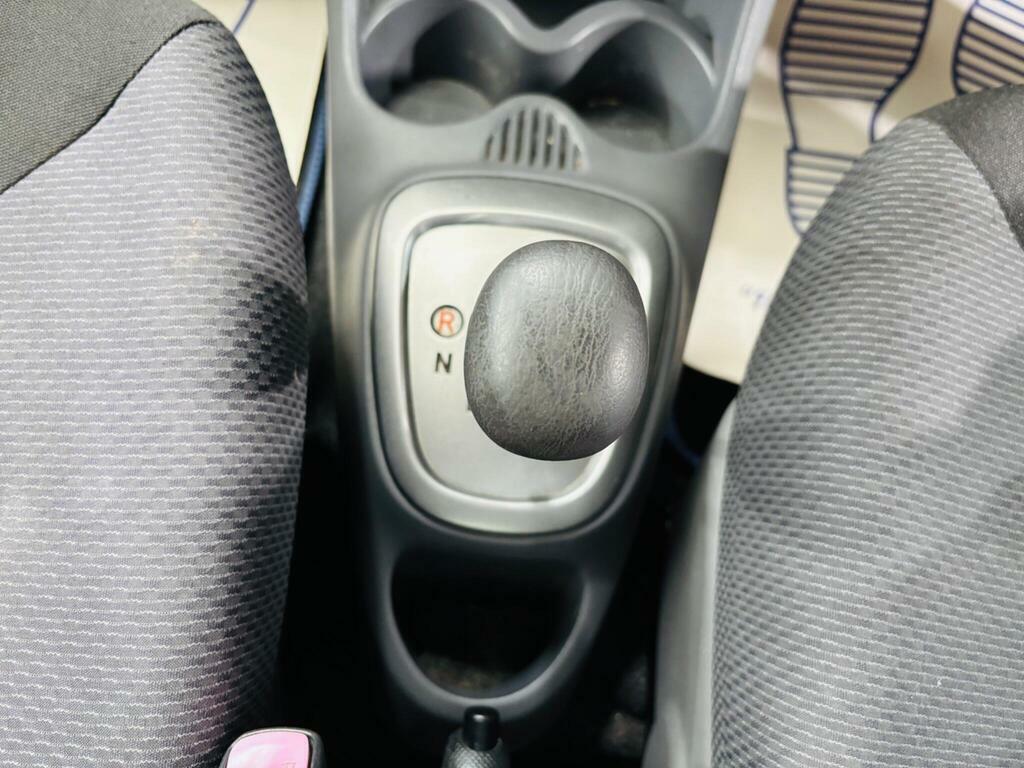 Toyota Aygo Hatchback  #15
