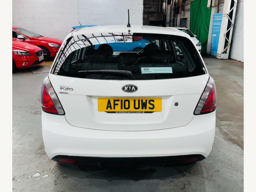 Kia RIO 1.4 Strike White #5