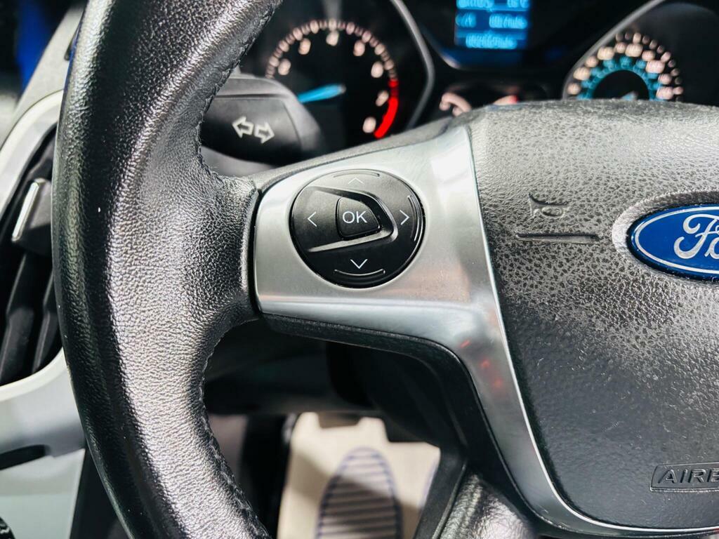 Ford Focus Hatchback Silver #17