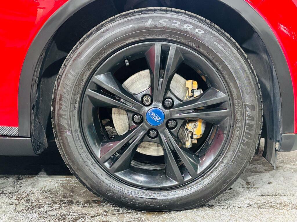 Ford Focus Hatchback Silver #20