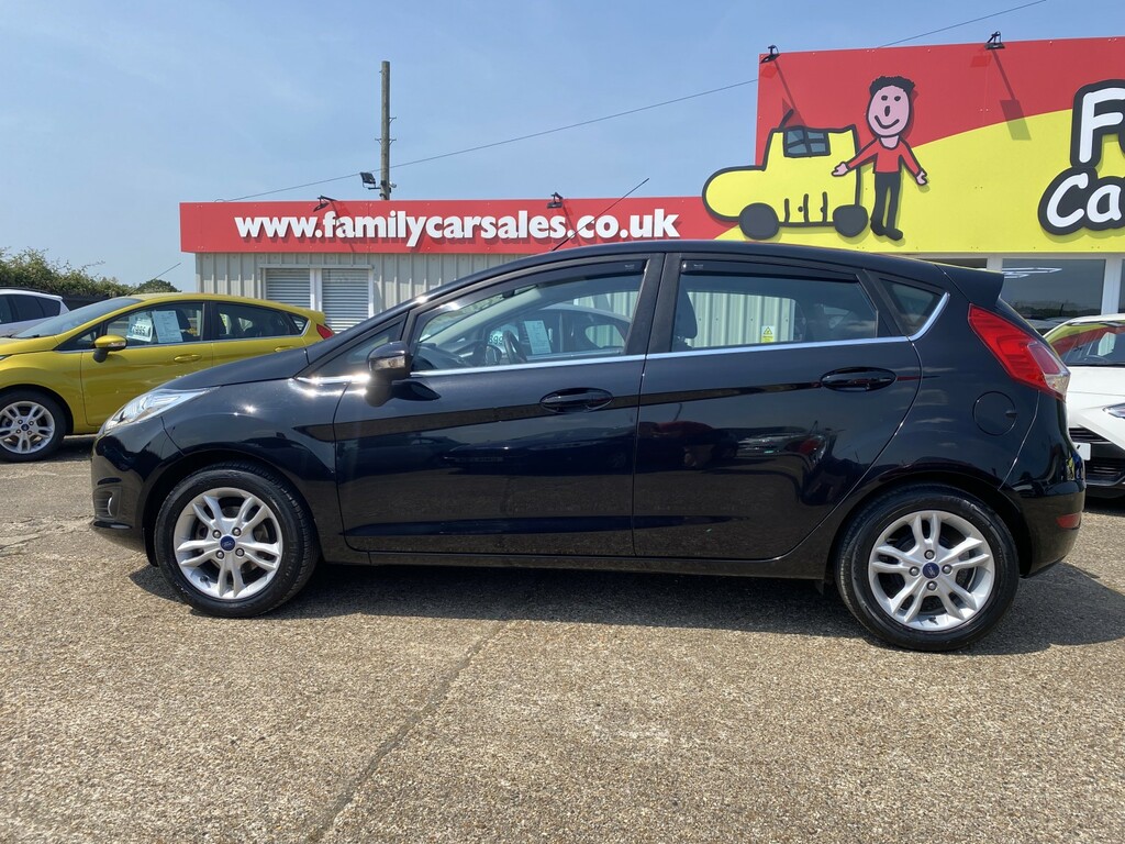 Ford Fiesta Hatchback 1.3 Zetec 201565 LS65CJV Black #2