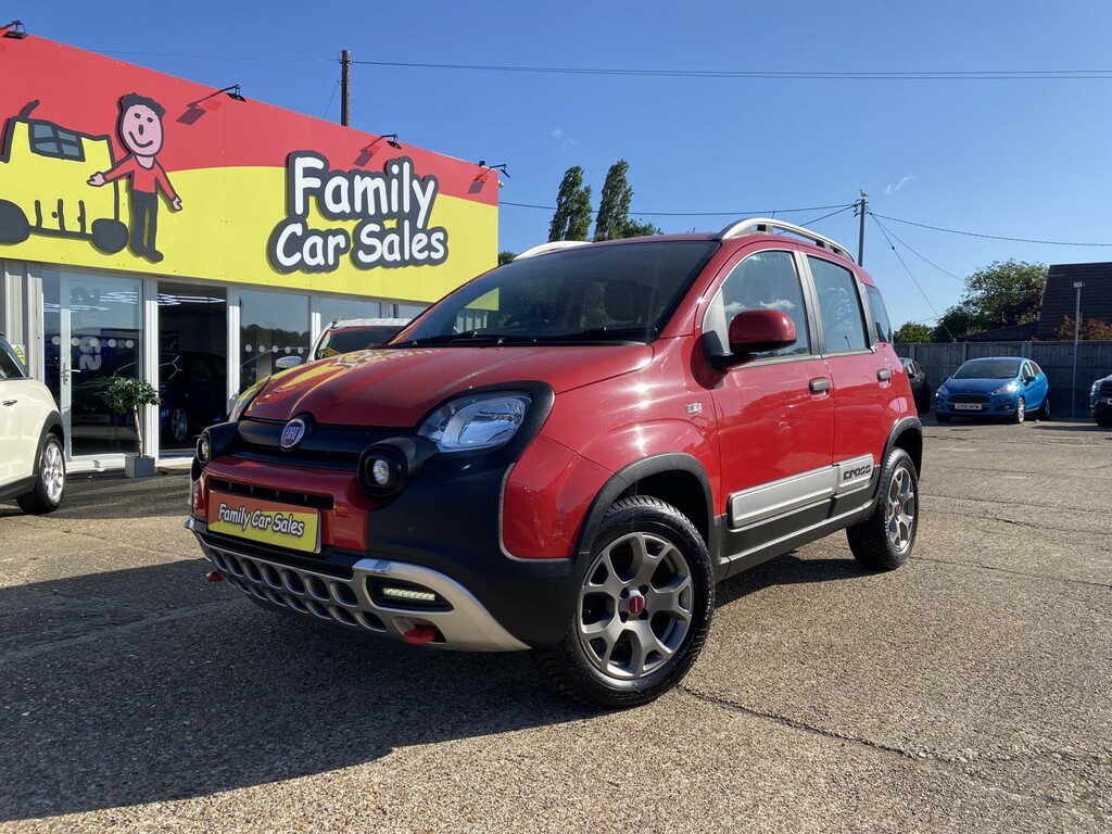 Fiat Panda Hatchback 1.2 Panda City Cross 1.2 69Hp City Cross Red