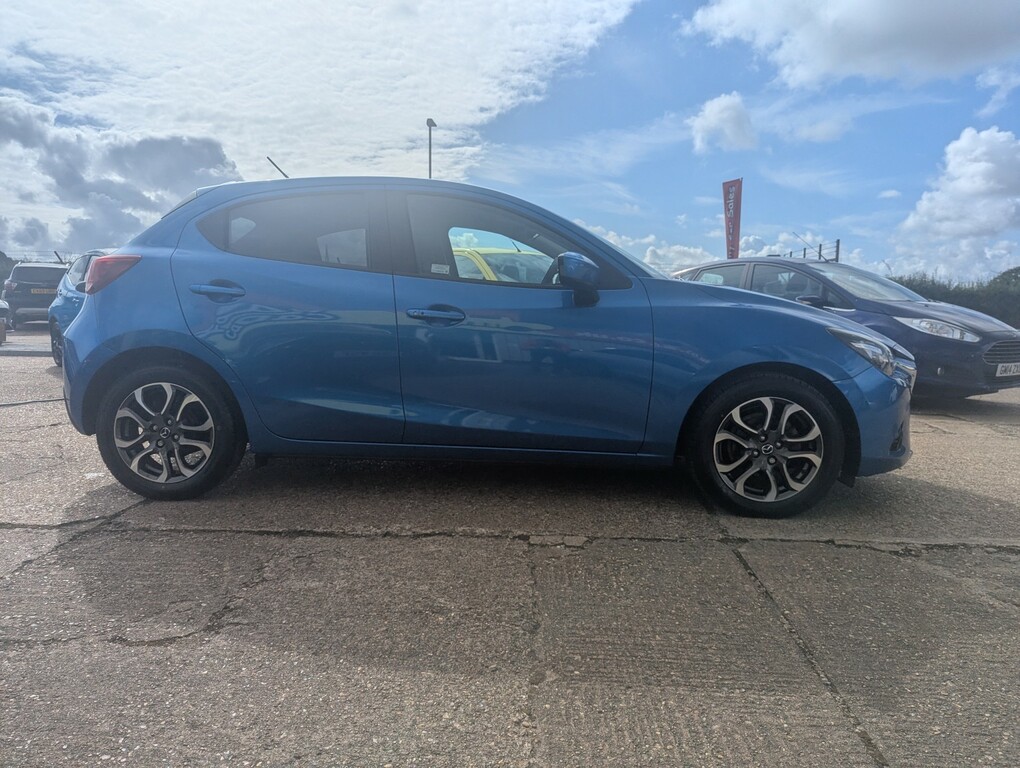Mazda 2 Hatchback 1.5 Skyactiv-g Sport 201666 Blue #2