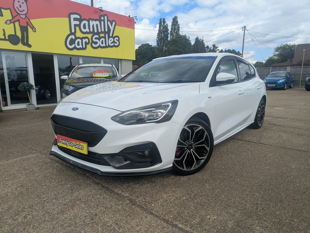 Ford Focus Hatchback 1.0 T Ecoboost St-line X 201969 White