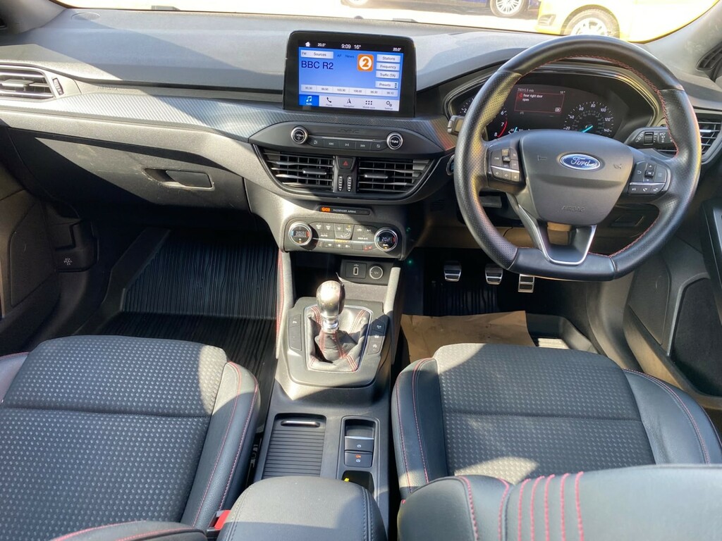 Ford Focus Hatchback 1.0 T Ecoboost St-line X 201868 WF68YTZ Grey #4