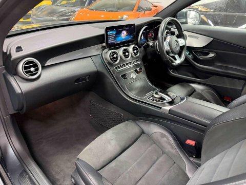 Mercedes-Benz C Class Automatic Black #31