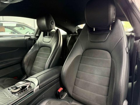 Mercedes-Benz C Class Automatic Black #22